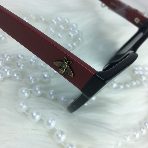 ✅SOLD ✅Gucci Sunglasses Deep Red and Black - Picture 3 of 8